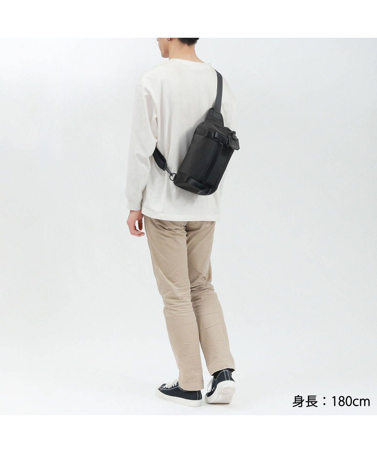 トゥミ TUMI 【日本正規品】トゥミ ボディバッグ TUMI Alpha トゥミ TUMI 【日本正規品】トゥミ ボディバッグ TUMI Alpha
