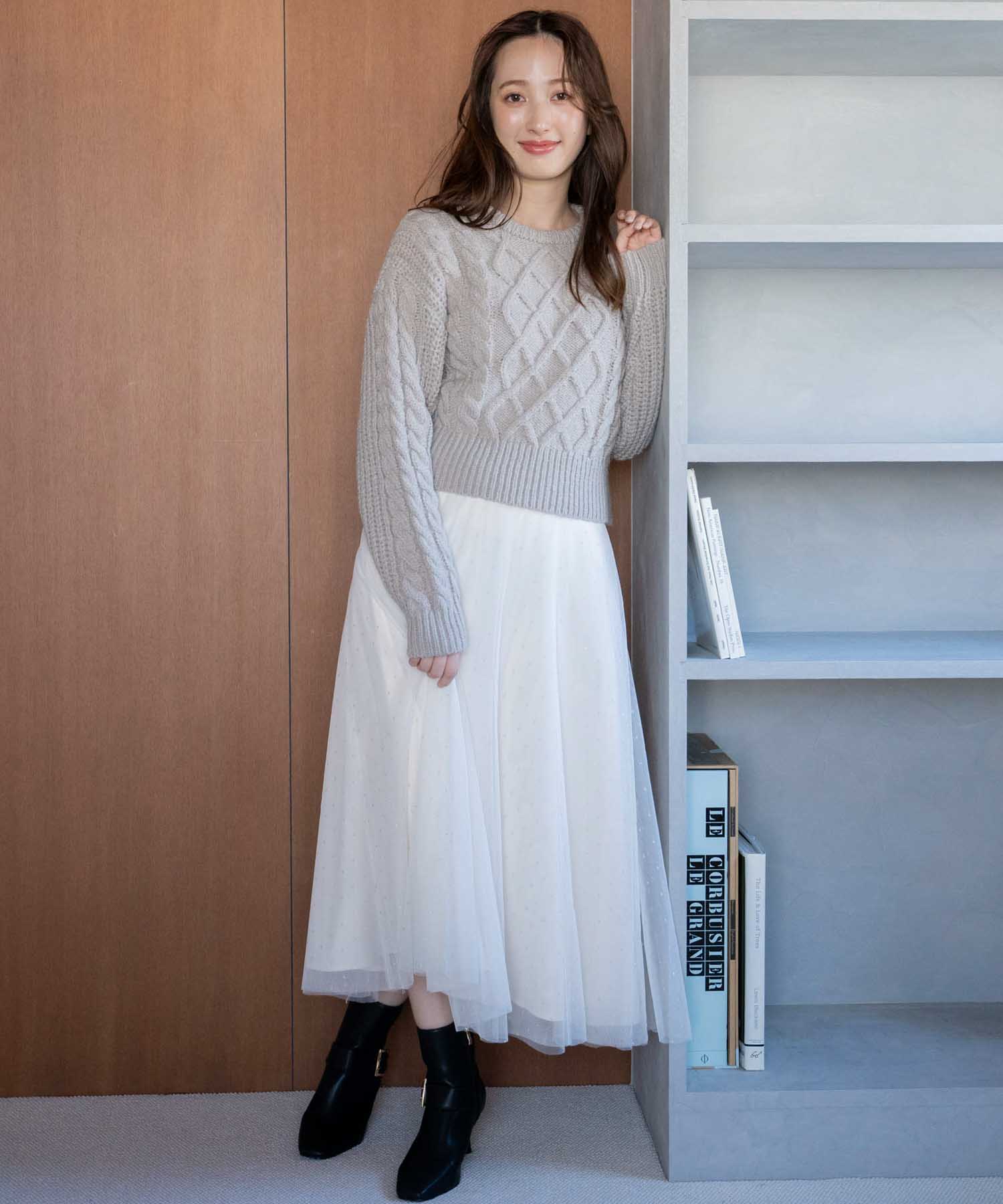 セール 60%OFF】ノエラ Noela ショート丈ケーブルニット