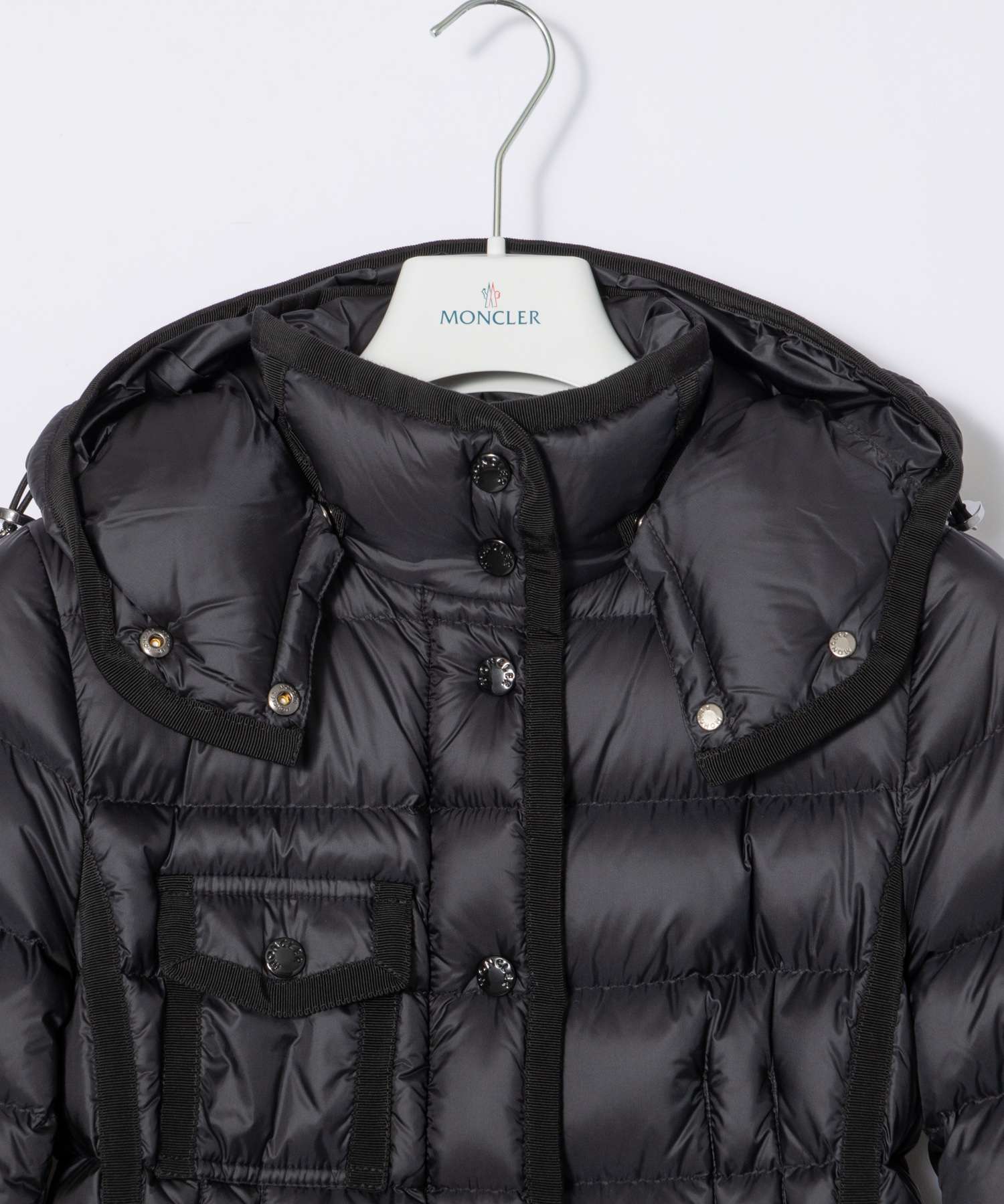 モンクレール MONCLER HERMINE GIUBBOTTO 49300－05－53048