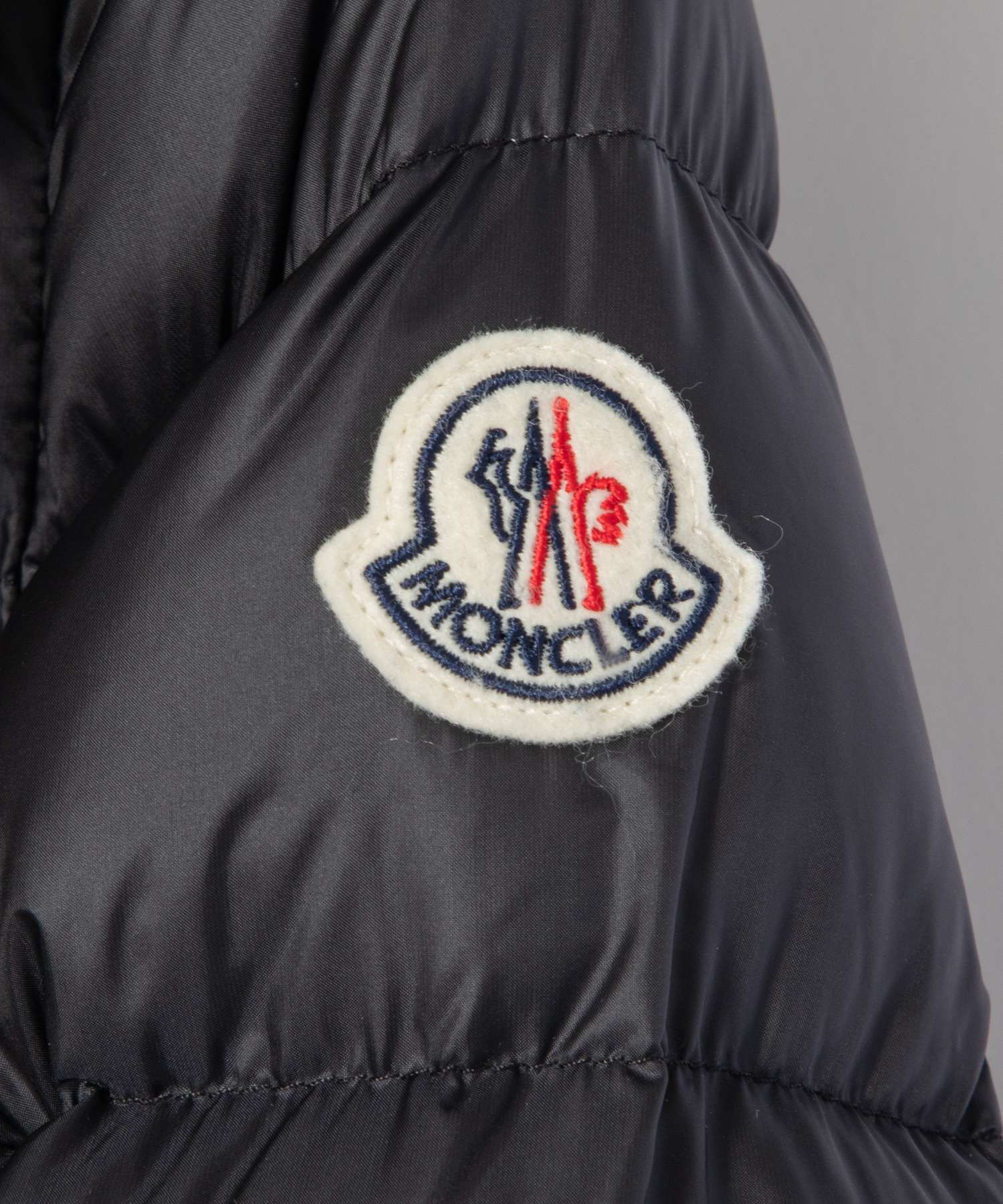モンクレール MONCLER HERMINE GIUBBOTTO 49300－05－53048