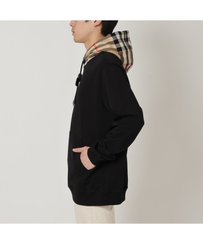 セール】バーバリー BURBERRY パーカー フーディー ブラック セール】バーバリー BURBERRY パーカー フーディー ブラック