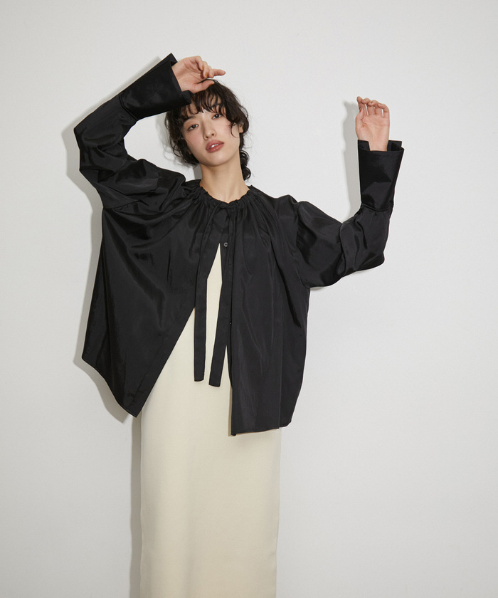 ADAM ET ROPE' ギャザーネックロンパース ¥15,950 ADAM ET ROPÉ FEMME(アダム エ ロペ ファム) / 【WEB限定