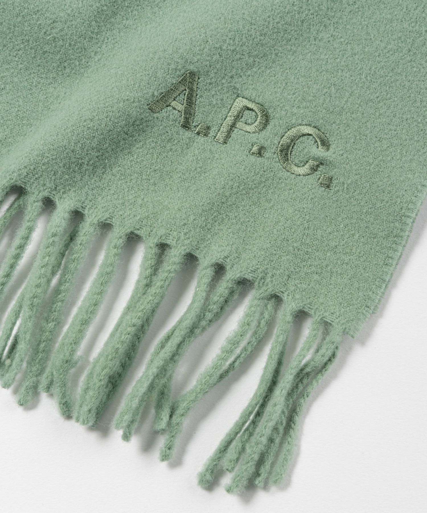 apc Ambroise logo scarf ロゴ マフラー black（ブラック（黒