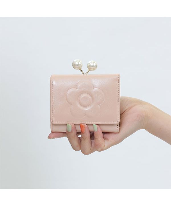 マリークワント MARY QUANT エンボスデイジーパール ミニ マリークワント MARY QUANT エンボスデイジーパール ミニ