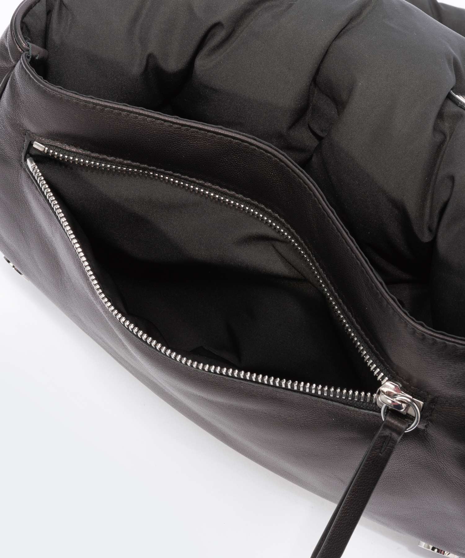 メゾン マルジェラ MAISON MARGIELA S56WG0169 P4300 ショルダー メゾン マルジェラ MAISON MARGIELA S56WG0169 P4300 ショルダー