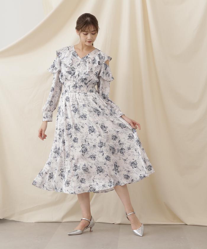 セール 40%OFF】フラワープリントサテンラッフルワンピース セール 40%OFF】フラワープリントサテンラッフルワンピース