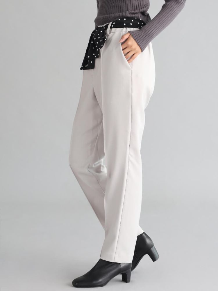 ヤマダヤ　FENNEL　フェンネル　テーパードパンツ　フロントタック　新品未使用 セール】フェンネル FENNEL ストラップ付タックパンツ(505797974
