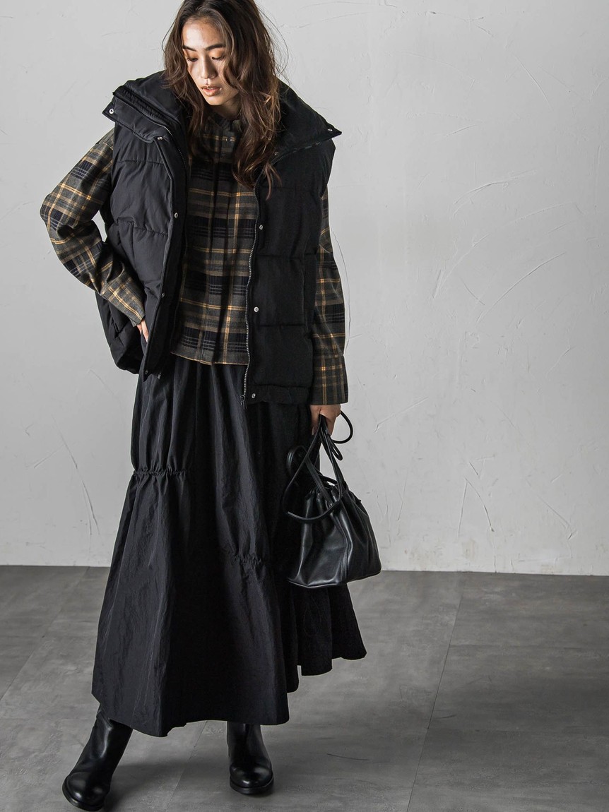 MAYSON GREY - 美品 メイソングレイ MAYSON GREY 裾ドロストクロップドシャツ 洗える MAYSON GREY - 美品 メイソングレイ MAYSON GREY 裾ドロスト