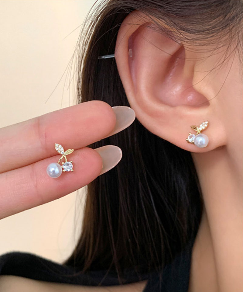 ★チェリーが可愛い★【LOUIS VUITTON】スマイルチェリーピアス アメリカンチェリーピアス | 激安ピアスの通販販売 - ルピス(LUPIS)