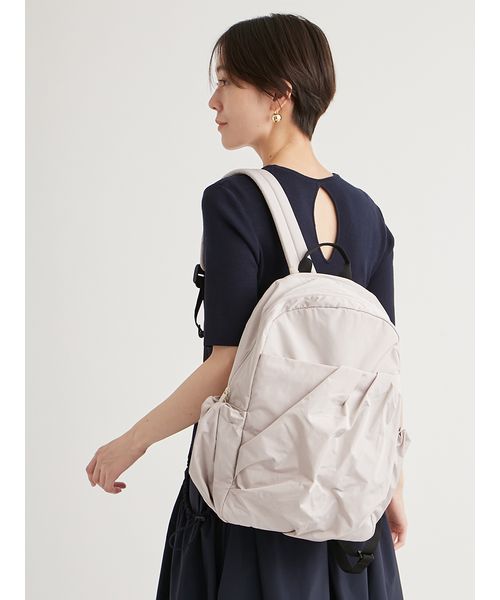 USAGI ONLINE限定カラー】eco 撥水レザーパイピングギャザー