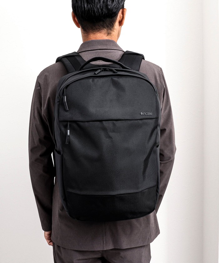 Incase/インケース】CITY BALLISTIC P1680D 137233053003(505658119