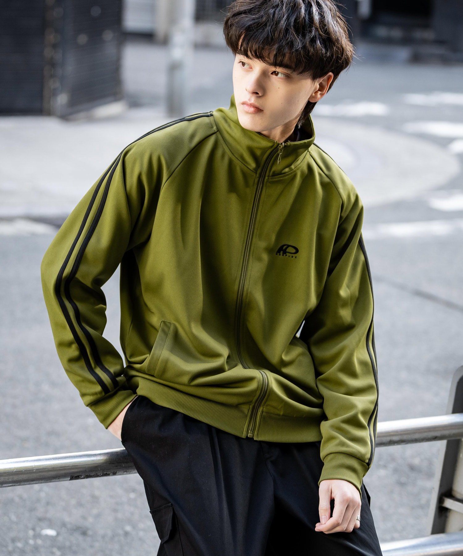 adidas トラックジャケット　グリーン　イエロー adidas(アディダス) / ジャケット/M/ポリエステル/GRN/トラック