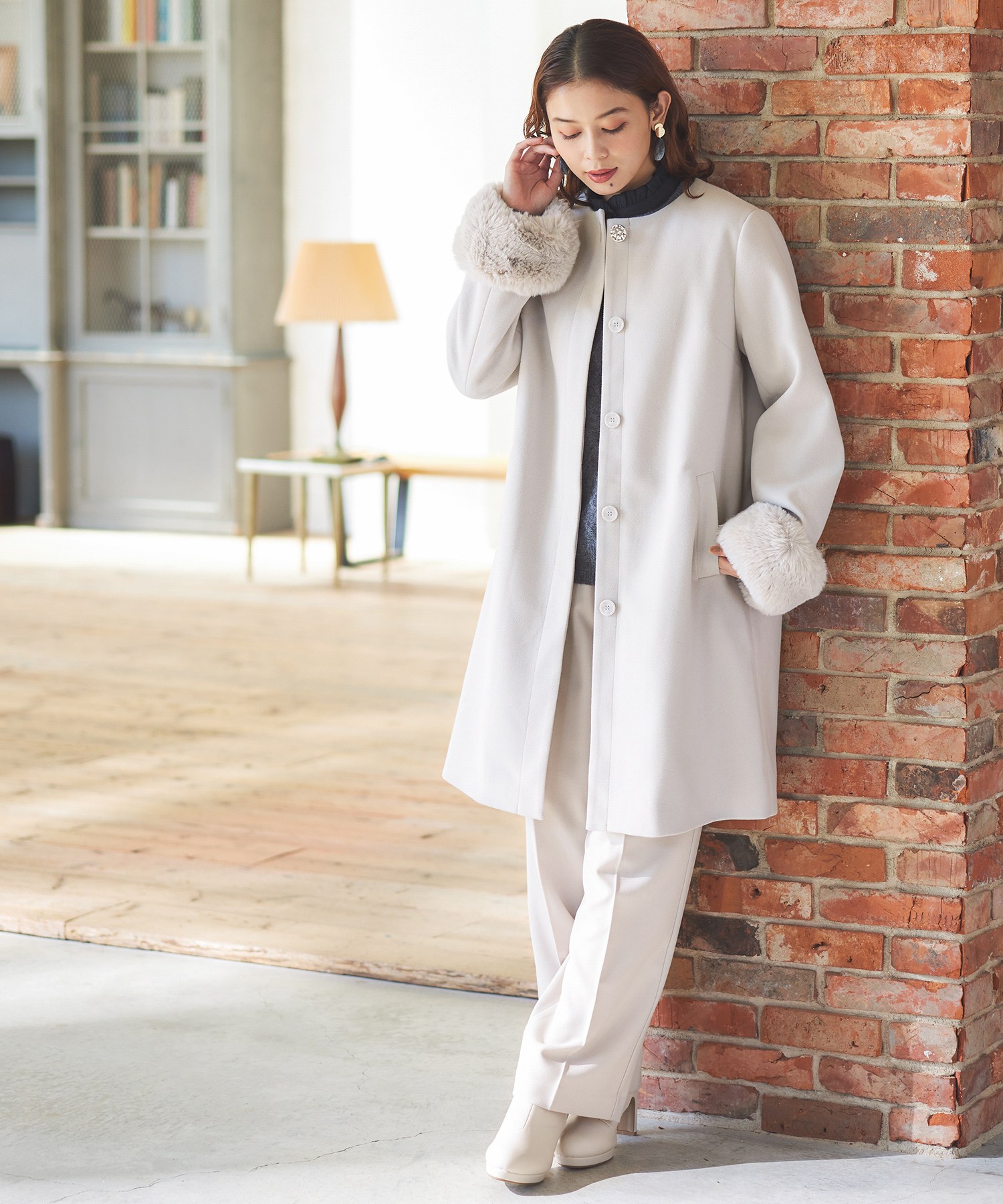 ノーベスパジオ ☆ ファー付きアンゴラロングコート ベージュ 新品・未使用】アンゴラ ロングコート ベージュ ファー付き