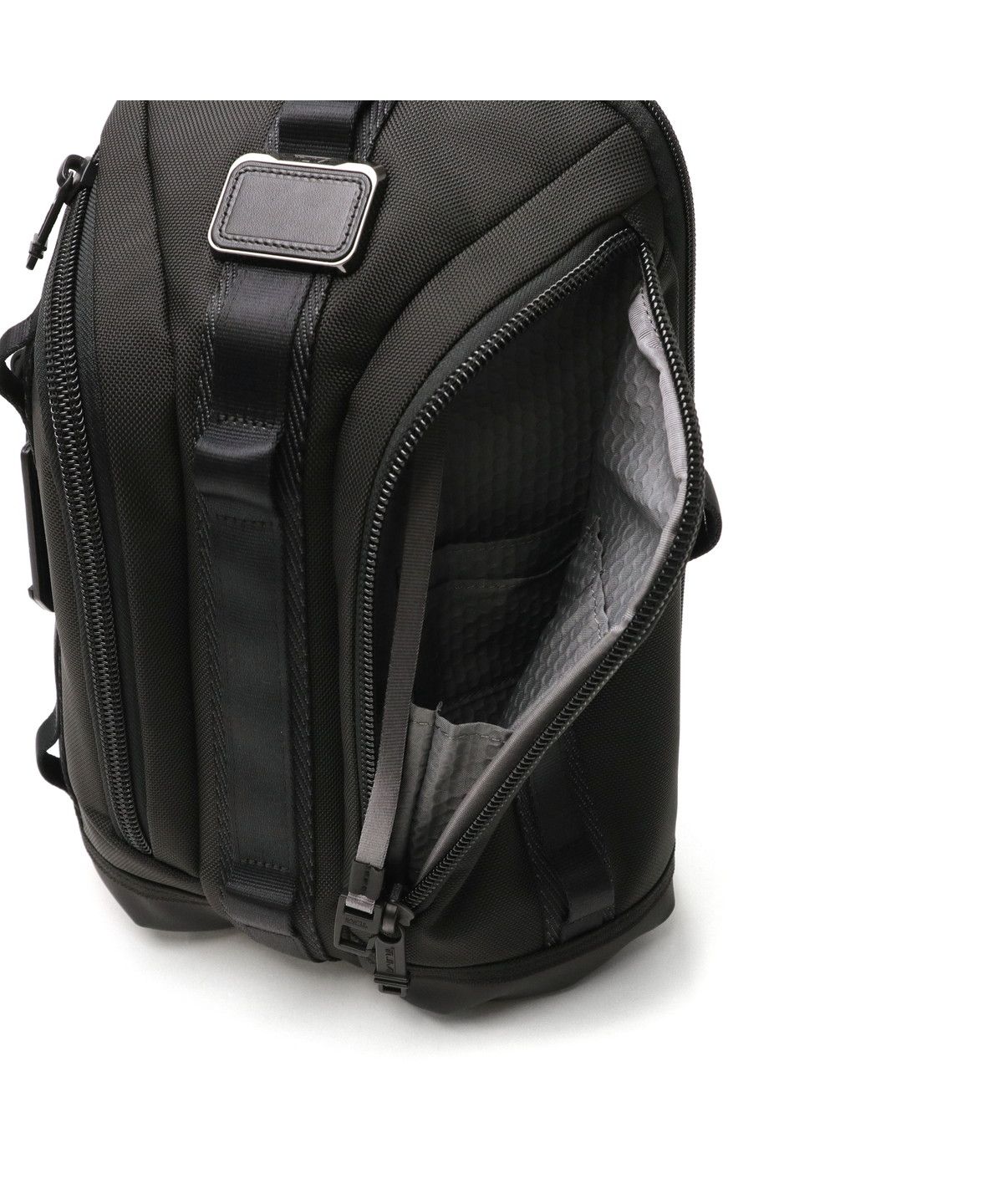 クーポン】トゥミ TUMI 【日本正規品】 トゥミ ボディバッグ クーポン】トゥミ TUMI 【日本正規品】 トゥミ ボディバッグ