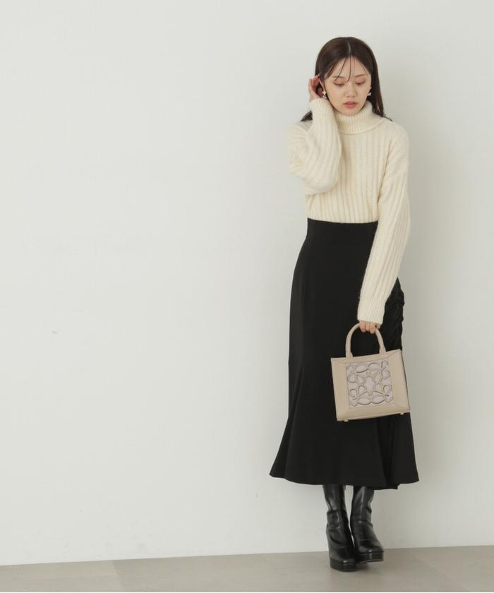 【美品】ESCADA SPORT フリル　中綿ベスト　XL  グラデーション GG QUILTING中綿ベスト[品番：MKSW0047941]｜GYDA（ジェイダ）の