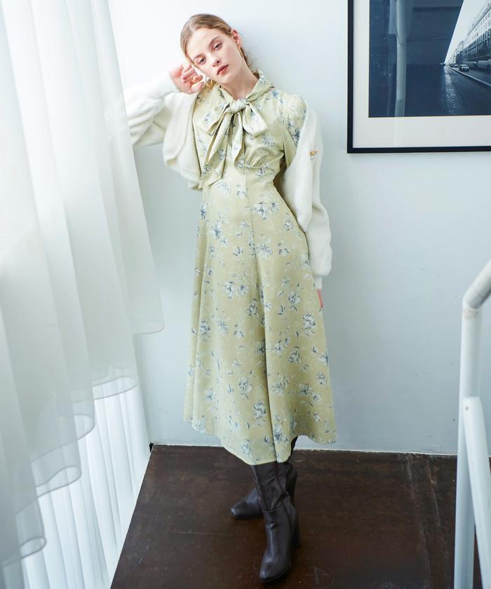 AAA - lavanda フラワーボウタイワンピース LAVANDA 宇野実彩子(AAA) フラワーボウタイワンピース - メルカリ