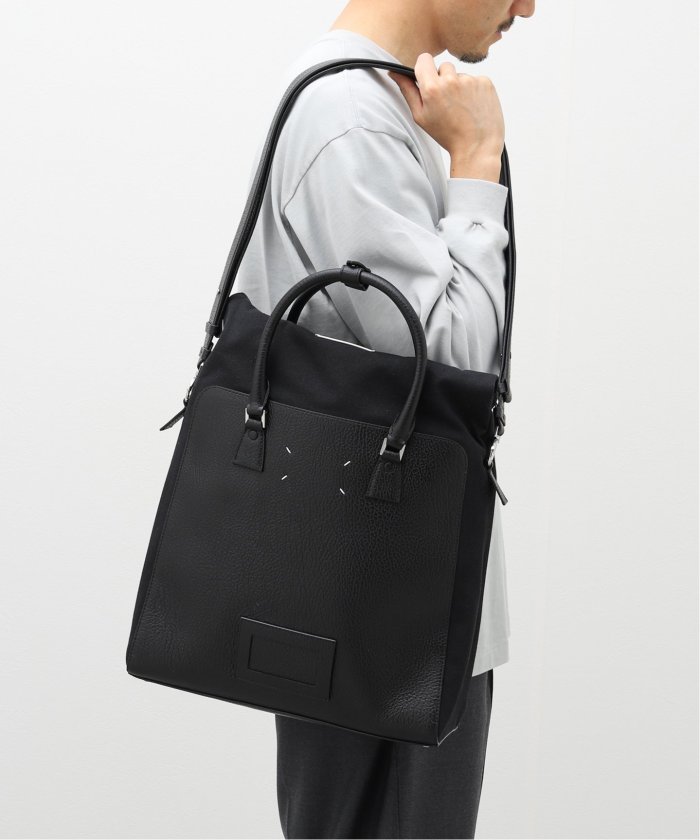 Maison Margiela: Black 5AC Daily Vertical Tote | SSENSE