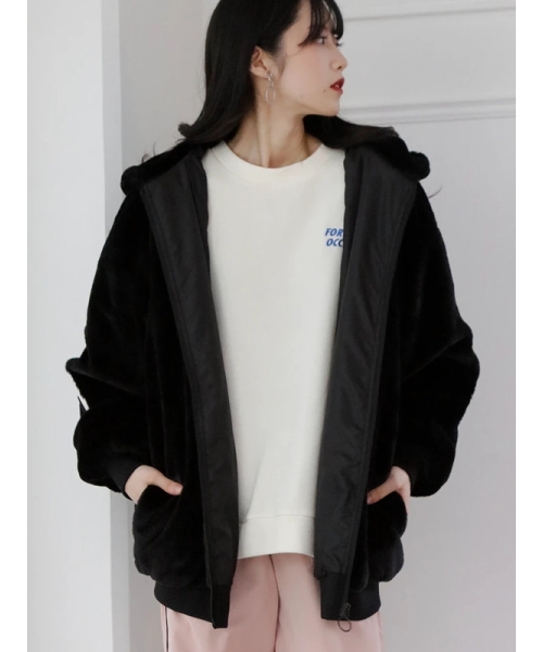 セール 70%OFF】ユニセックスバックロゴファーブルゾン