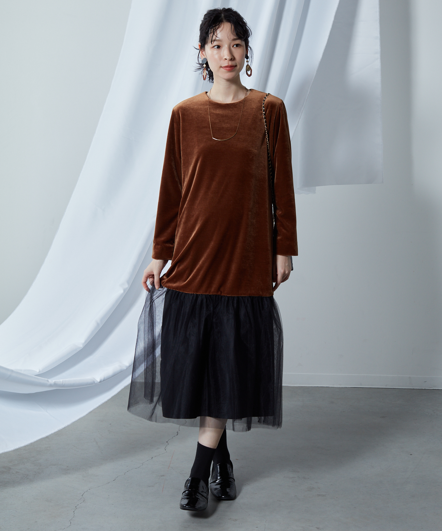 美品　anatelier セレモニーワンピース　ネイビー ANAYI 【スーツ2点SET】アナイ セレモニーワンピーススーツ