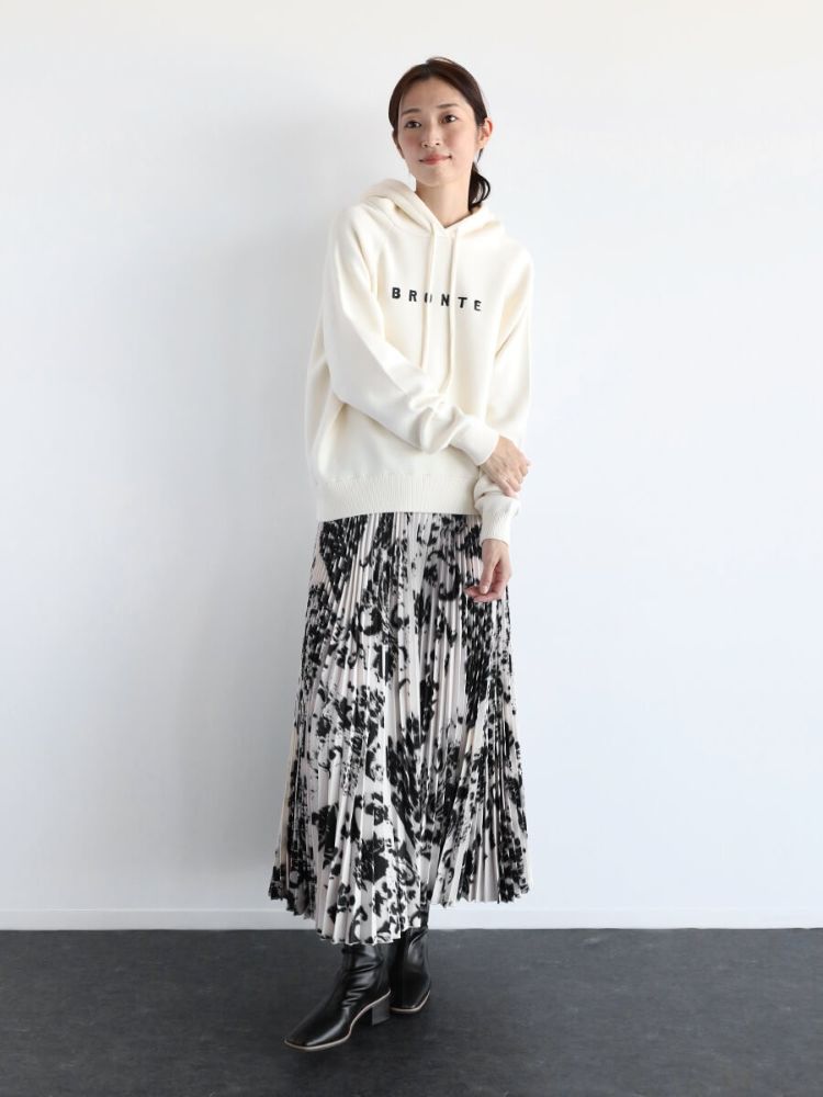 CLOVE ロゴニットフーディ　新品　グレー セール】クローブ CLOVE ロゴニットフーディー(505729220