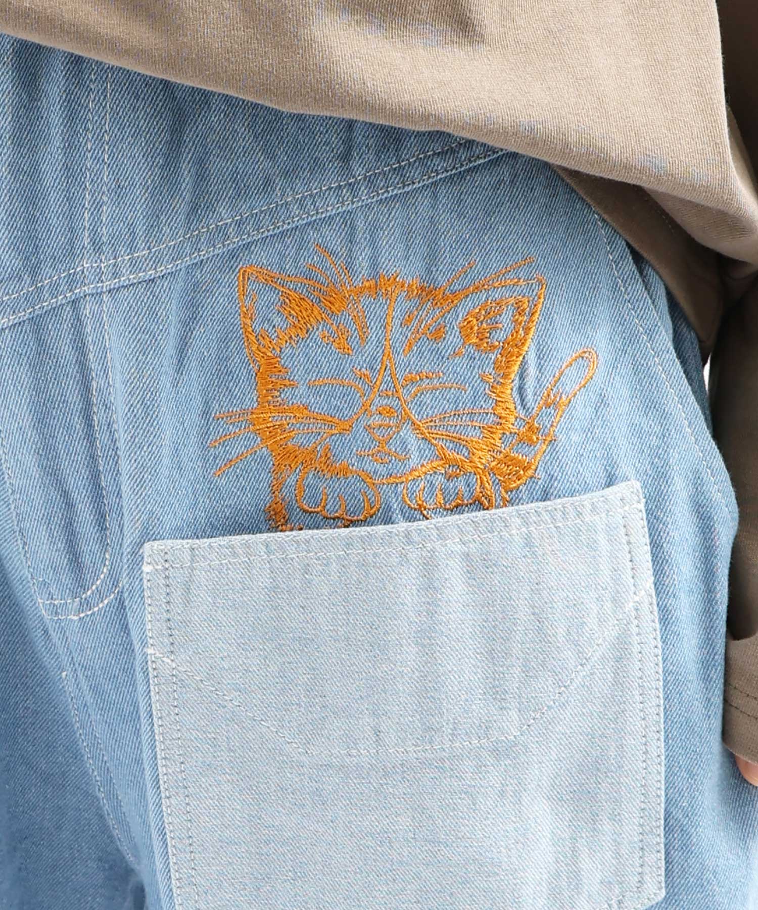 ムーミン刺繍デニムパンツ pumpkin port ジーンズ デニム デニムパンツ ジルコン×花刺繍