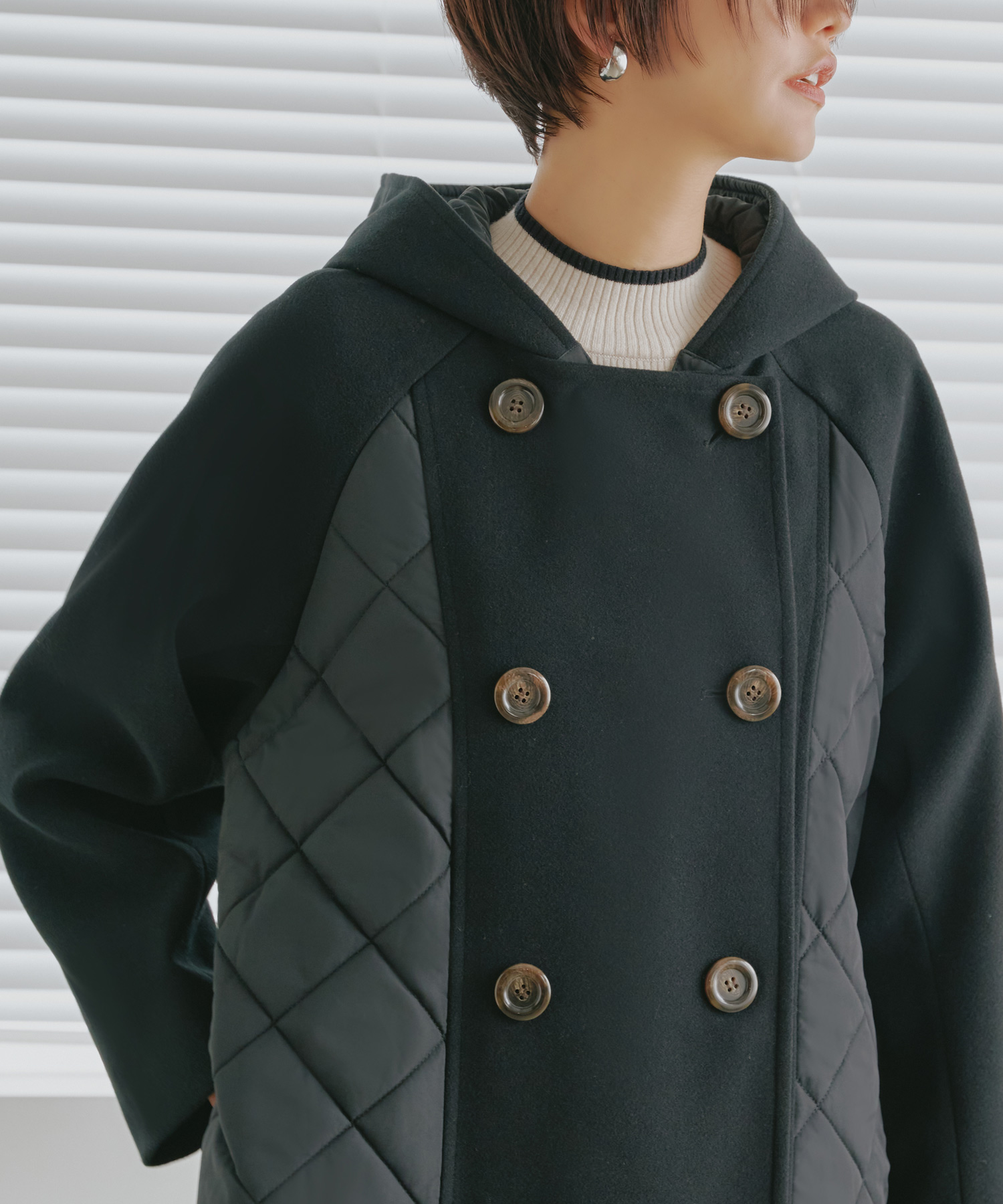 ウーリーストレッチ×ソフィーレイト2wayキルティングフーディーコート