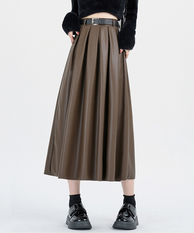 CPG GOLF（シーピージーゴルフ）の「faux leather skirt