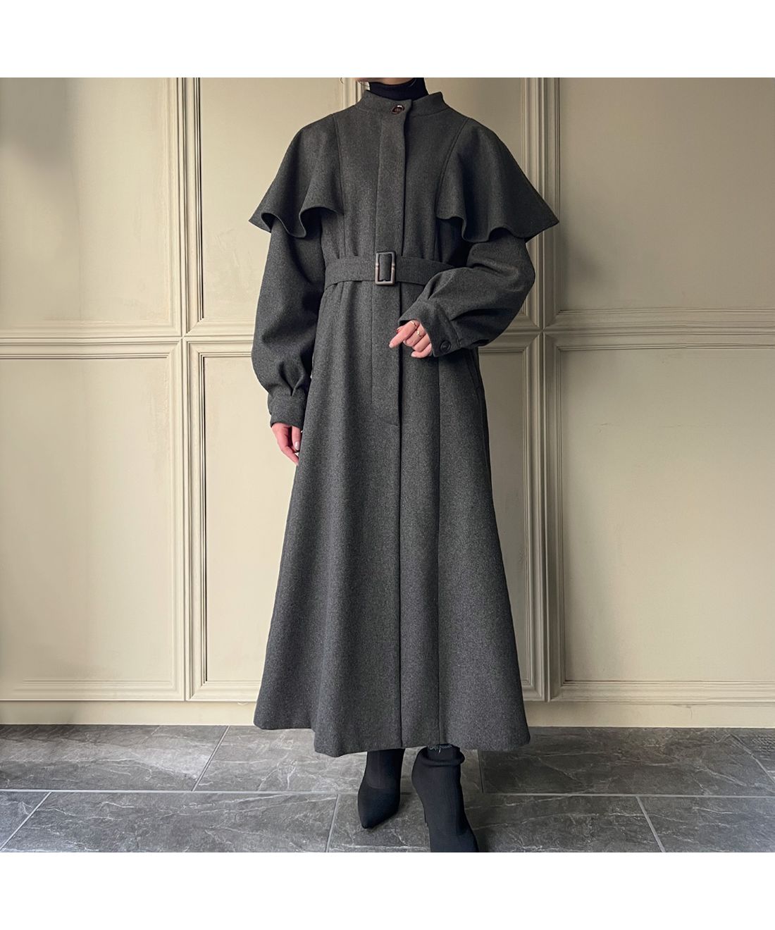 セール58%OFF】ジュノア JUNOAH 肩フリル比翼ロングコート