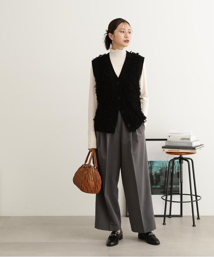 センタープレスツータックワイドパンツ《S Size Line