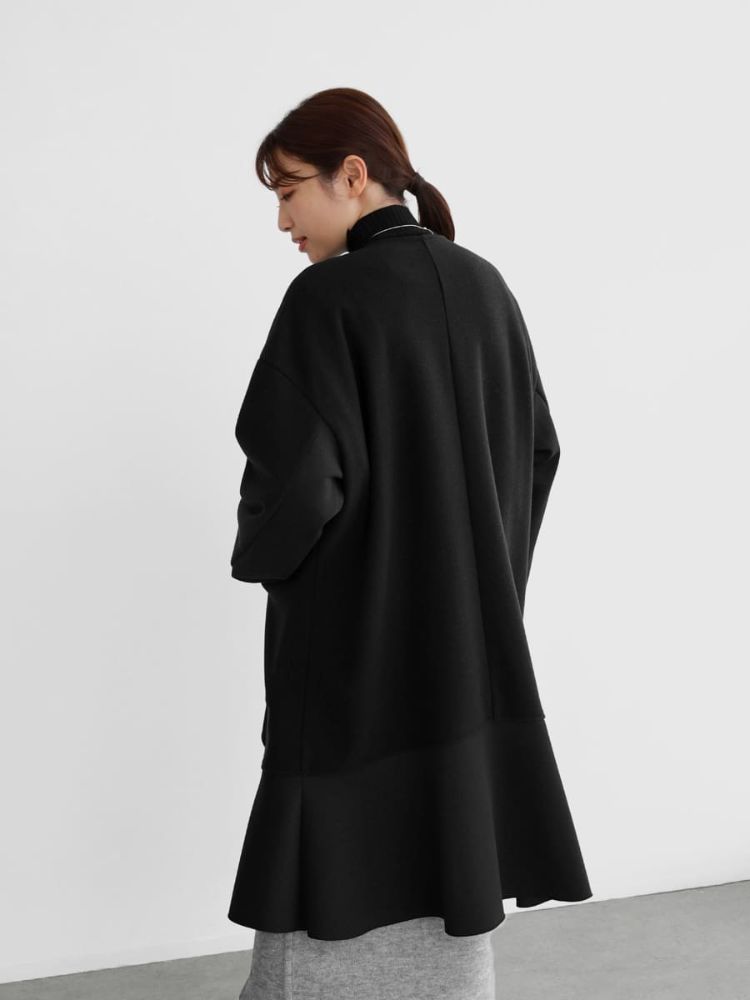 セール 29%OFF】ラディエイト RADIATE フリルデザインコート セール 29%OFF】ラディエイト RADIATE フリルデザインコート