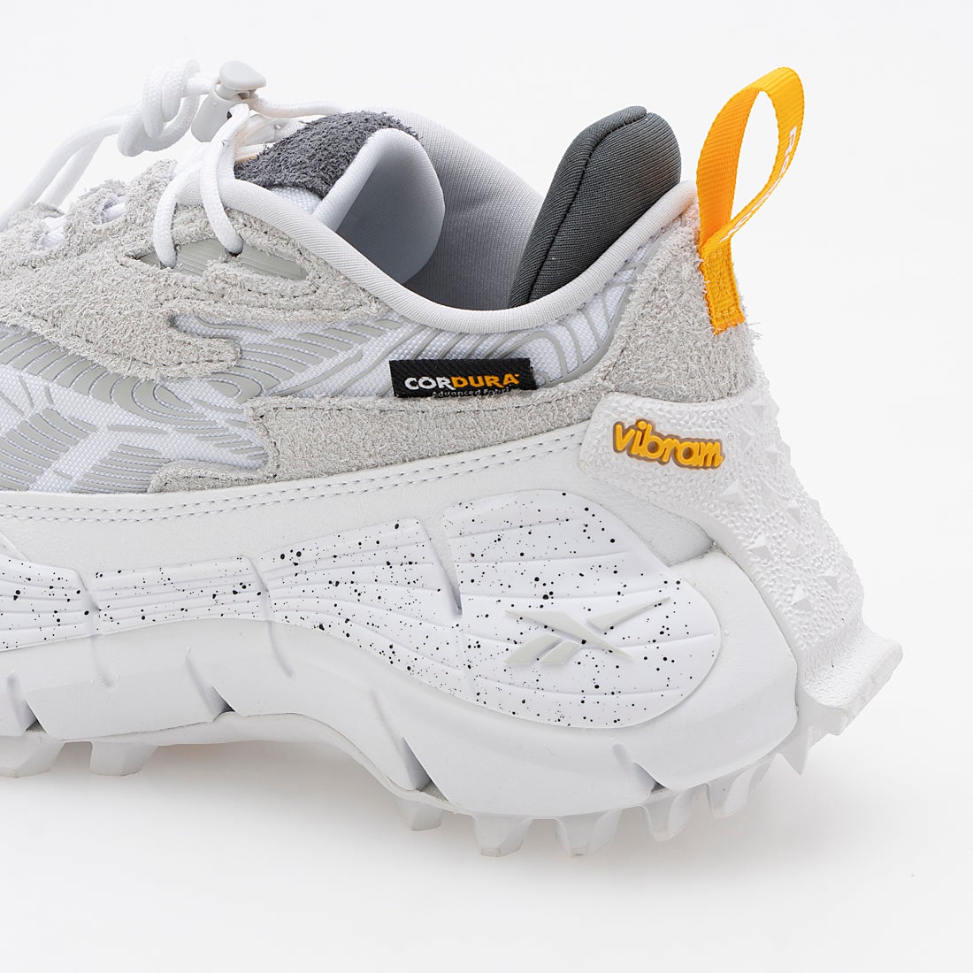 ♦️新品未使用♦️ Reebok ZIG KINETICA 2.5 NS ジグ キネティカ 2.5 エッジ / ZIG KINETICA 2.5 EDGE(505753706