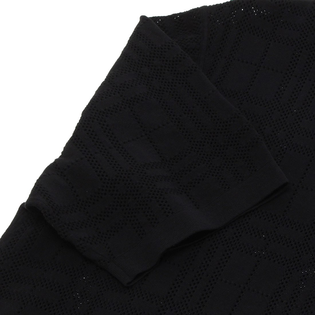 バーバリー Tシャツ ブラック 4Y