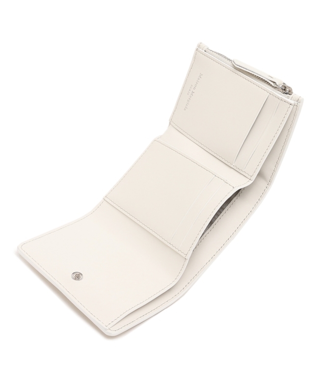 ☆韓国の人気☆【MAISON MARGIELA】☆三つ折り財.布☆WHITE☆ セール】メゾンマルジェラ 三つ折り財布 コンパクト財布