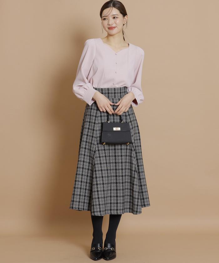 正規品♡ロブション♡レーヨンシルク上下セット♡ブラック セール】ダイヤモンドネックフロントボタンブラウス(505763842