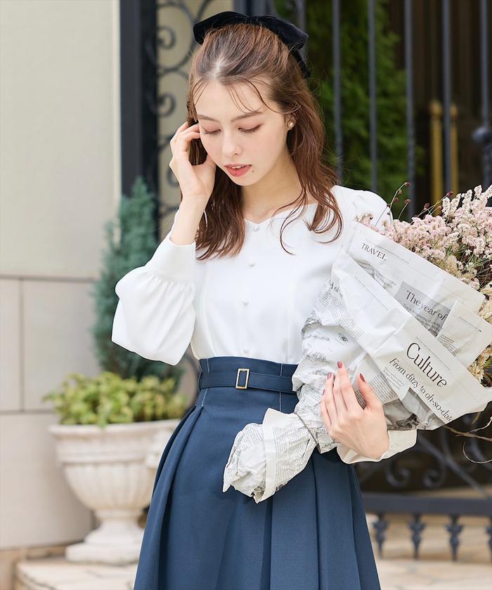 セール 50%OFF】ベルト付きダブルタックフレアスカート