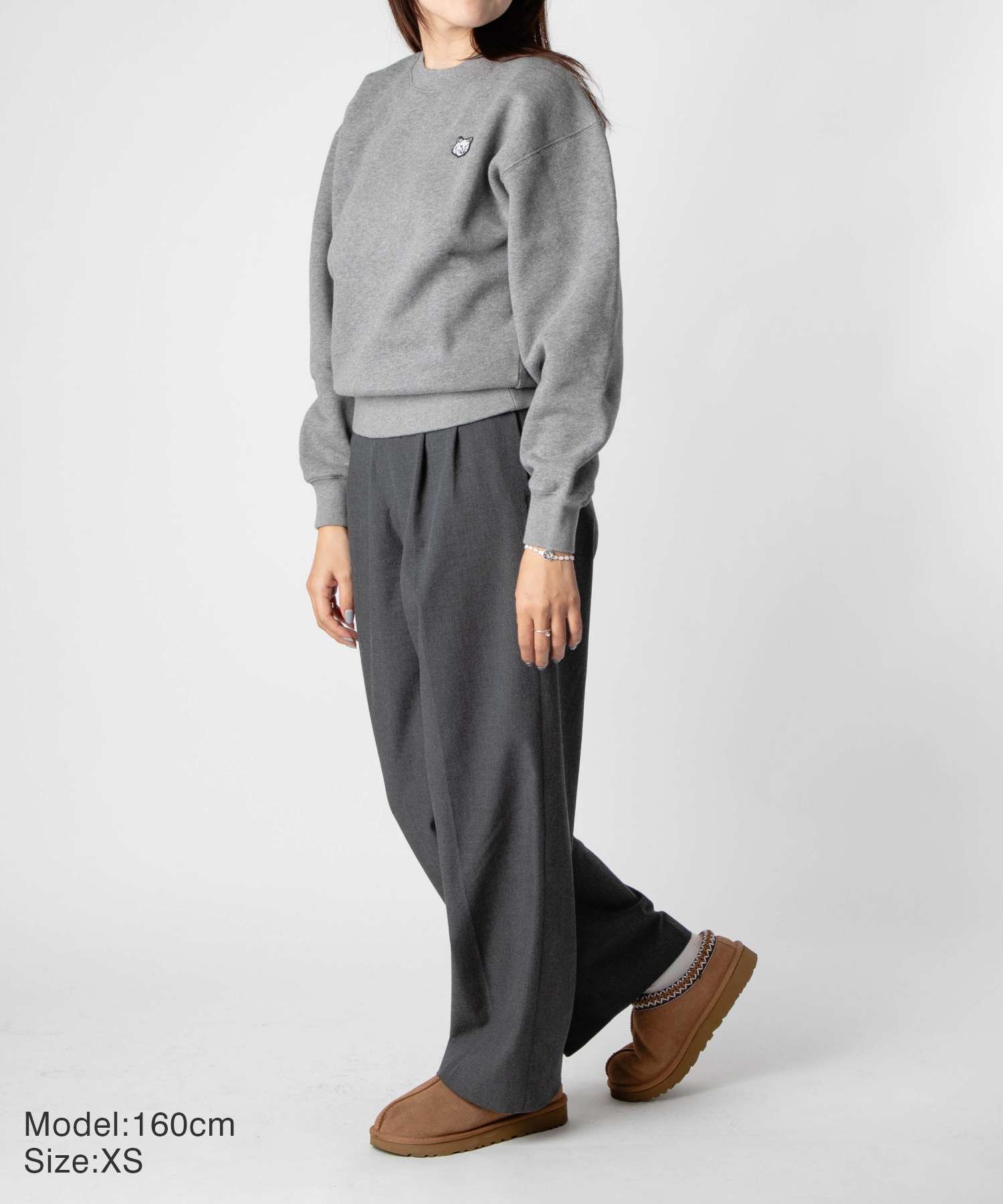 メゾンキツネ MAISON KITSUNE LW00303KM0307 スウェット TONAL