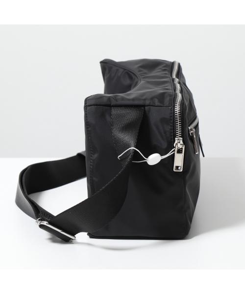 セール 6%OFF】MM6 ショルダーバッグ SB5WG0007 P5683