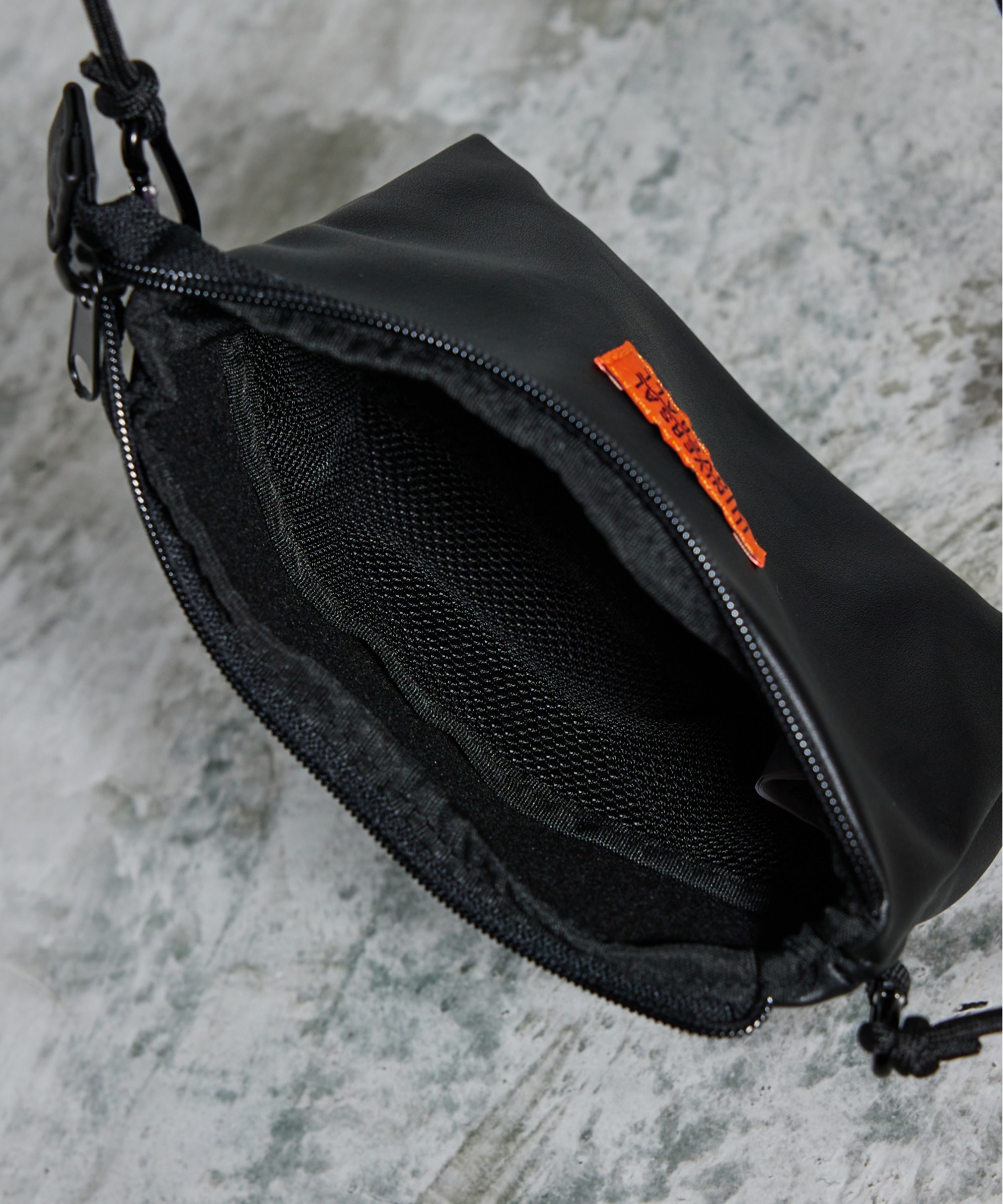 Crumpler nori pouch sale