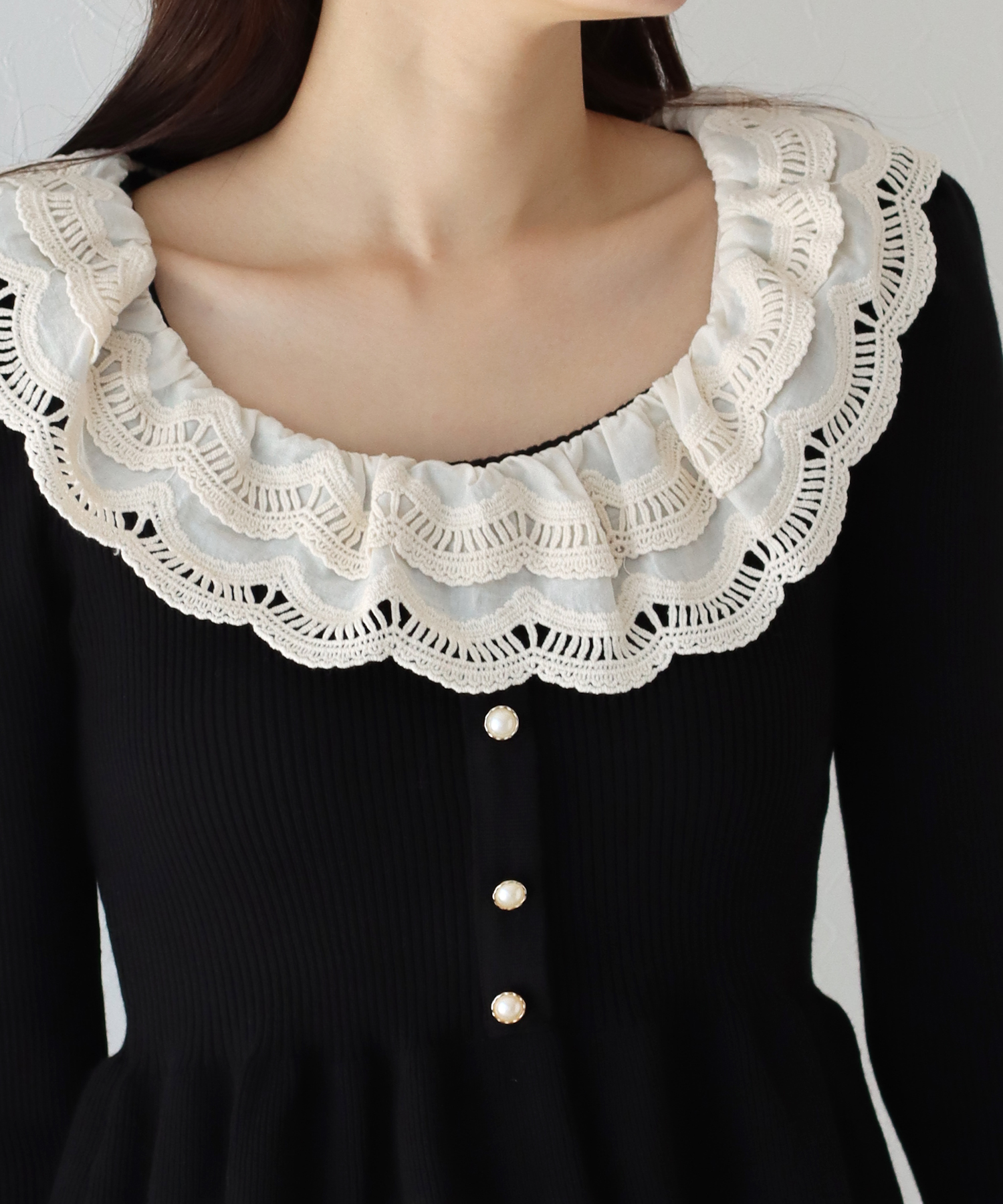 【PHILOSOPHY】NYLON KNIT lace フリル襟•袖 カットソー PHILOSOPHY】NYLON KNIT lace フリル襟•袖 カットソー