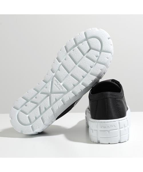 PRADA ダブルホイールスニーカー36.5 黒スパンコール - メルカリ