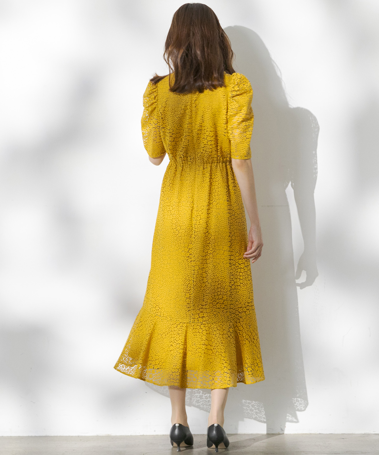 美品！フォルム forme ダウンジレ formofrma別注】シアートップス パンツドレス/結婚式/パーティー