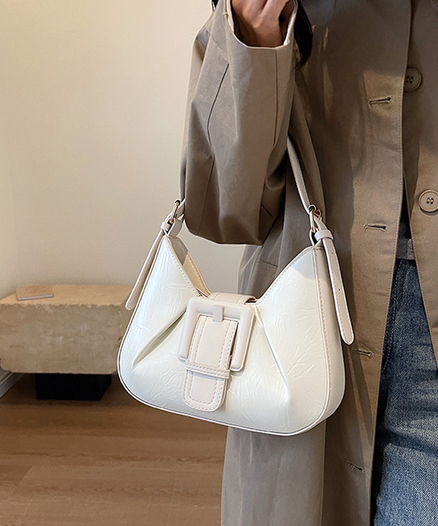[ffroi]韓国★人気★delpy bag ☆送料・関税込☆ffroi☆delpy bag☆バッグ☆韓国人気☆ (ffroi