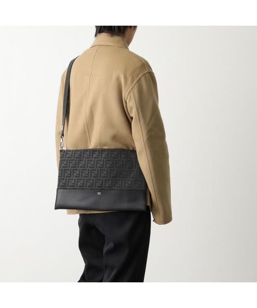 【国内即発】フェンディ ショルダーバッグ 7N0144 ARK1 F1IKJ セール】FENDI ショルダーバッグ 7N0144 ARK1 FFロゴ クロス