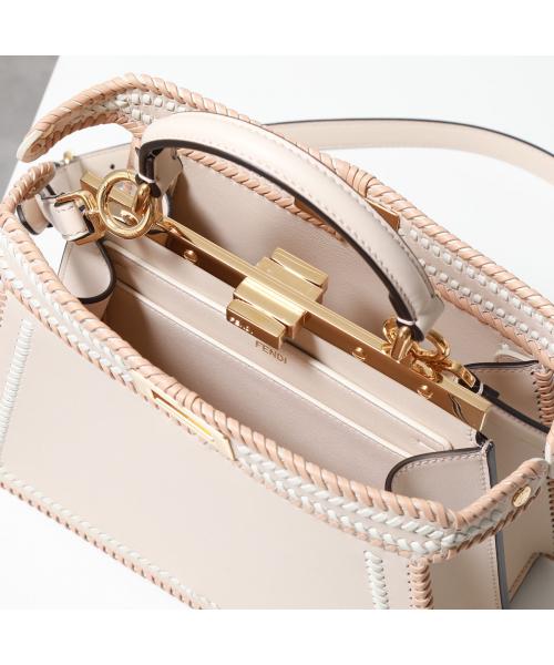 セール 9%OFF】FENDI ショルダーバッグ PEEKABOO ISeeU SMALL セール 9%OFF】FENDI ショルダーバッグ PEEKABOO ISeeU SMALL