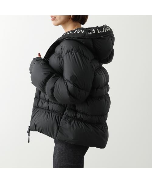 セール】MONCLER Matt Black ダウンジャケット YSER 1A00024 セール】MONCLER Matt Black ダウンジャケット YSER 1A00024