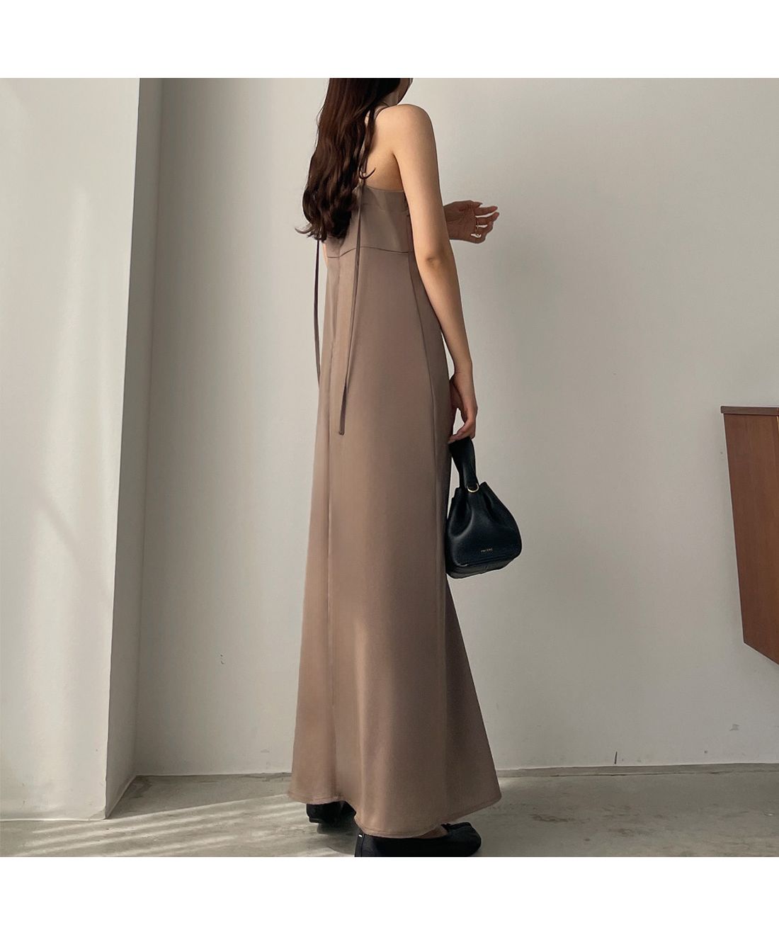 セール】ルエレ Louere Louere バックストラップデザインサテン