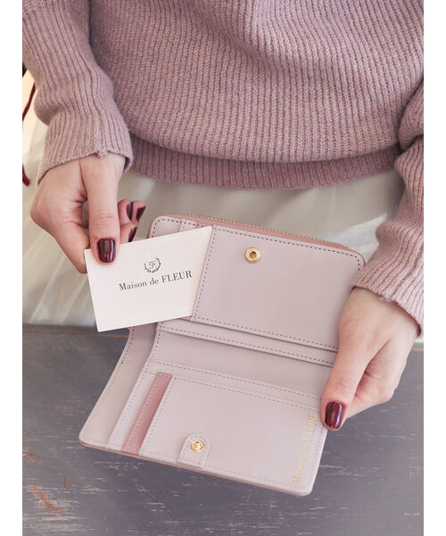 セール】メゾン ド フルール Maison de FLEUR ロゴウォレット