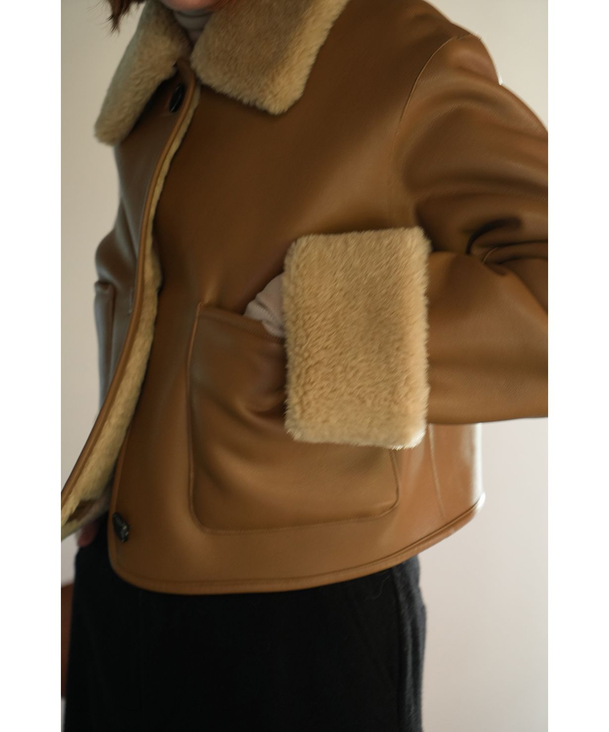 CLANE VEGAN LEATHER BOA SHORT JACKET - アウター CLANE VEGAN LEATHER BOA SHORT JACKET - アウター