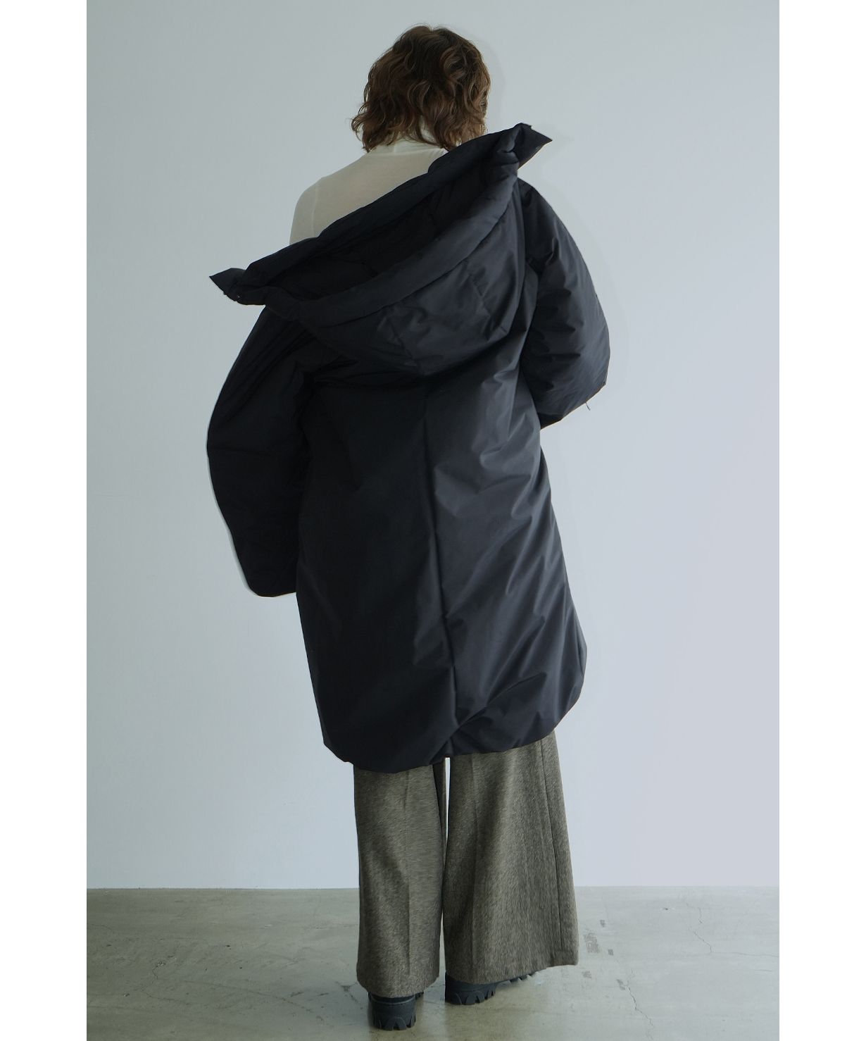 セール 40%OFF】BALLOON HOODIE LONG DOWN COAT(505796415 セール 40%OFF】BALLOON HOODIE LONG DOWN COAT(505796415