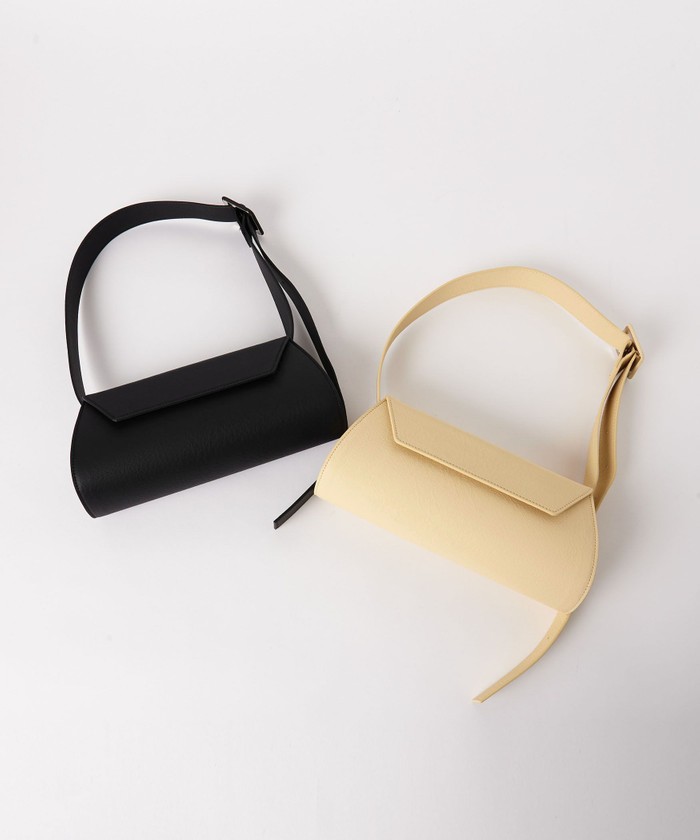 ロングフラップ ワイドベルト ショルダーバッグ －2WAY